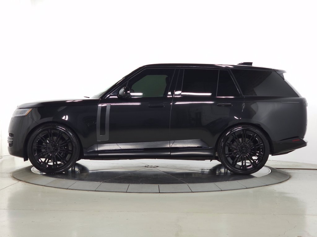 New 2026 Land Rover Range Rover SE AWD/4WD image 2