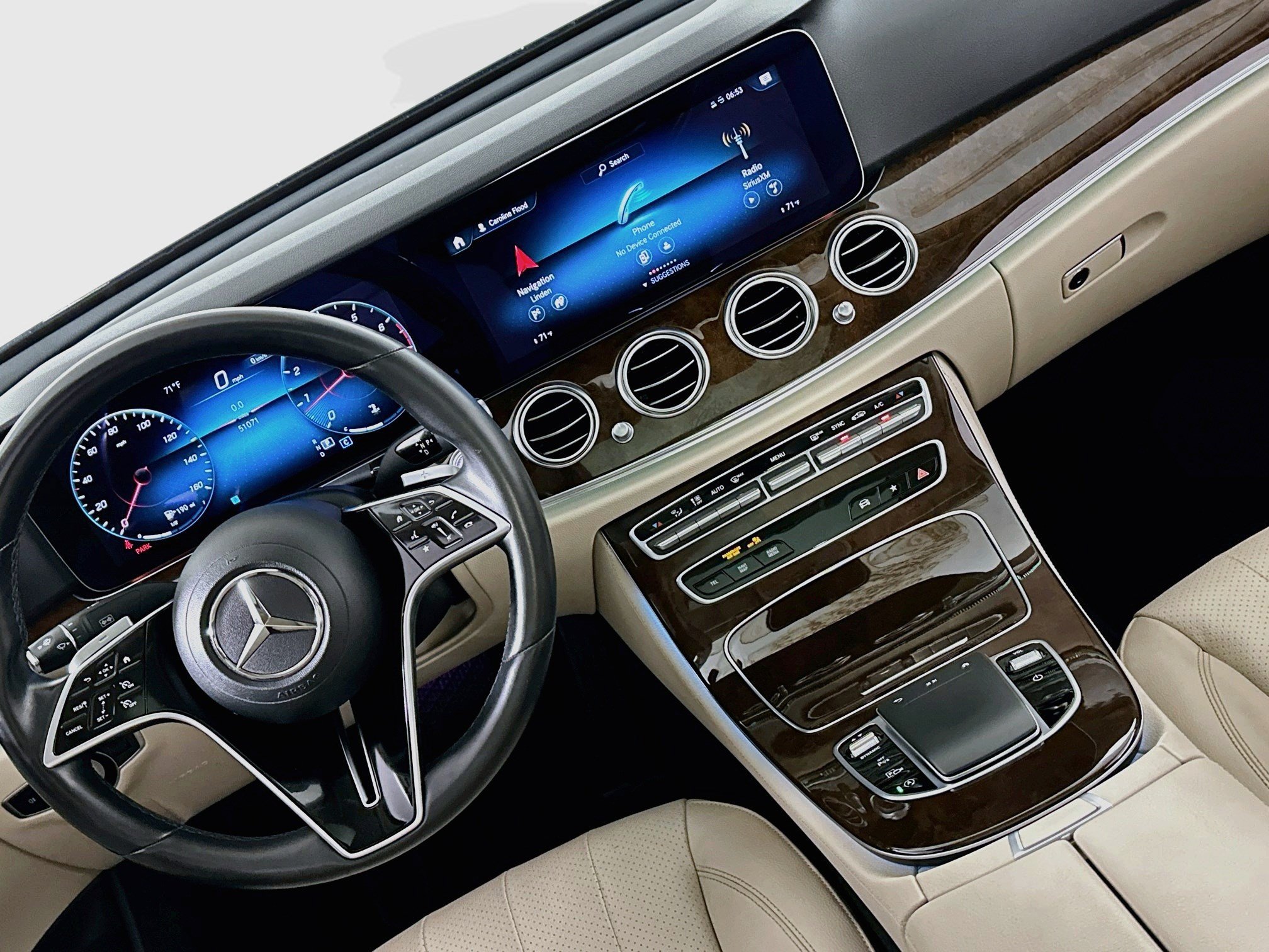 Used 2021 Mercedes-Benz E 350 4MATIC Sedan image 18