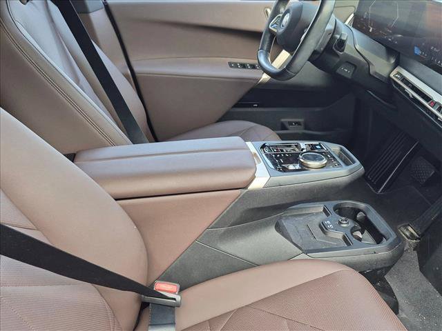 Certified 2024 BMW iX xDrive50 w/ Sport Package AWD/4WD image 18
