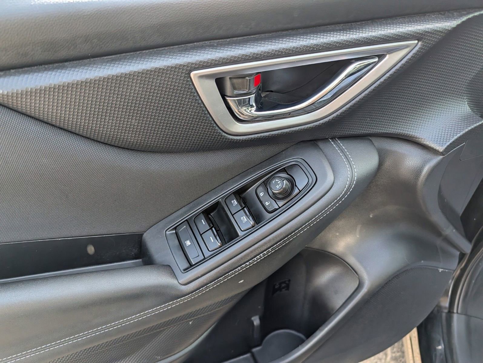 Used 2022 Subaru Forester Premium AWD/4WD image 25