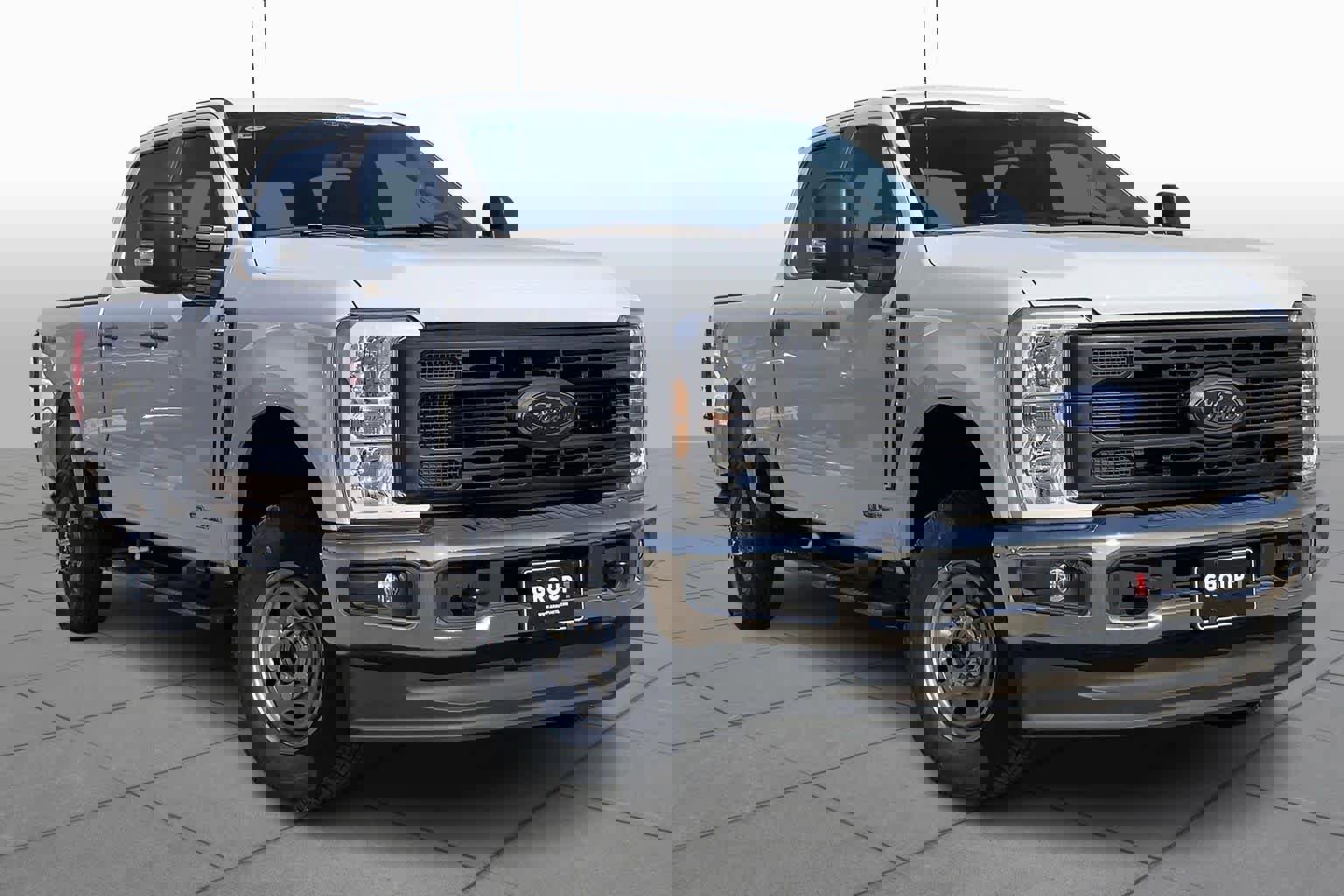 New 2026 Ford F350 XL w/ FX4 Off-Road Package image 2