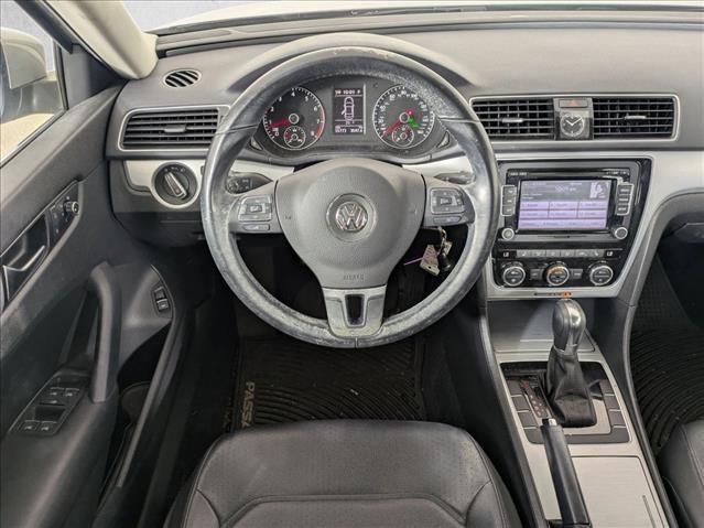 Used 2012 Volkswagen Passat 2.5 SE image 15