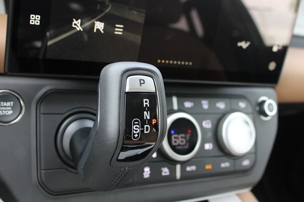 New 2026 Land Rover Defender 110 S AWD/4WD image 11