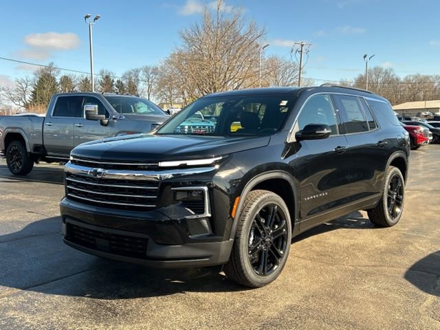 New 2026 Chevrolet Traverse LT image 3
