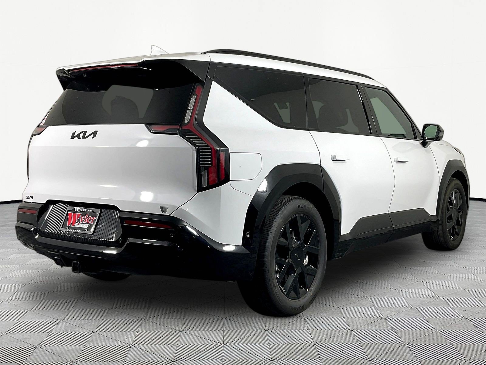 New 2026 Kia EV9 Land AWD/4WD image 7