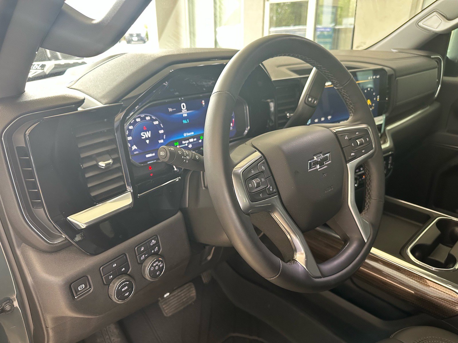 Used 2025 Chevrolet Silverado 2500 LT w/ Trail Boss Package image 23