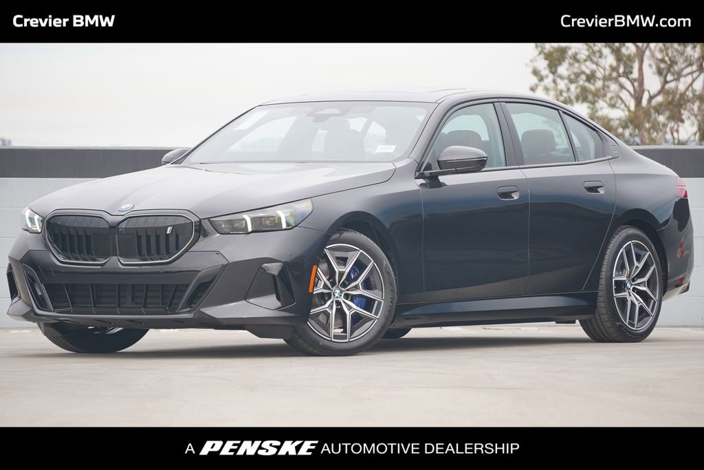 New 2026 BMW i5 eDrive40 w/ M Sport Package image 1