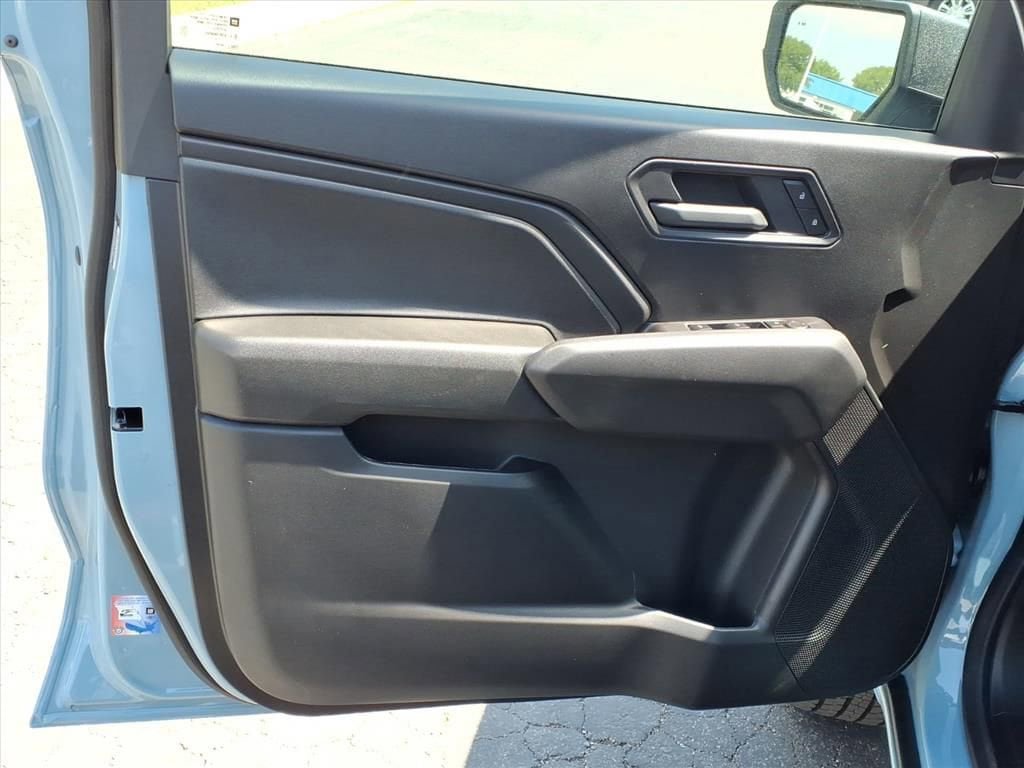 New 2026 Chevrolet Colorado W/T w/ WT Custom Package RWD image 9