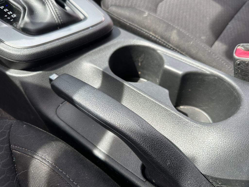 Used 2020 Hyundai Elantra Value Edition w/ Cargo Package (C1) FWD image 19