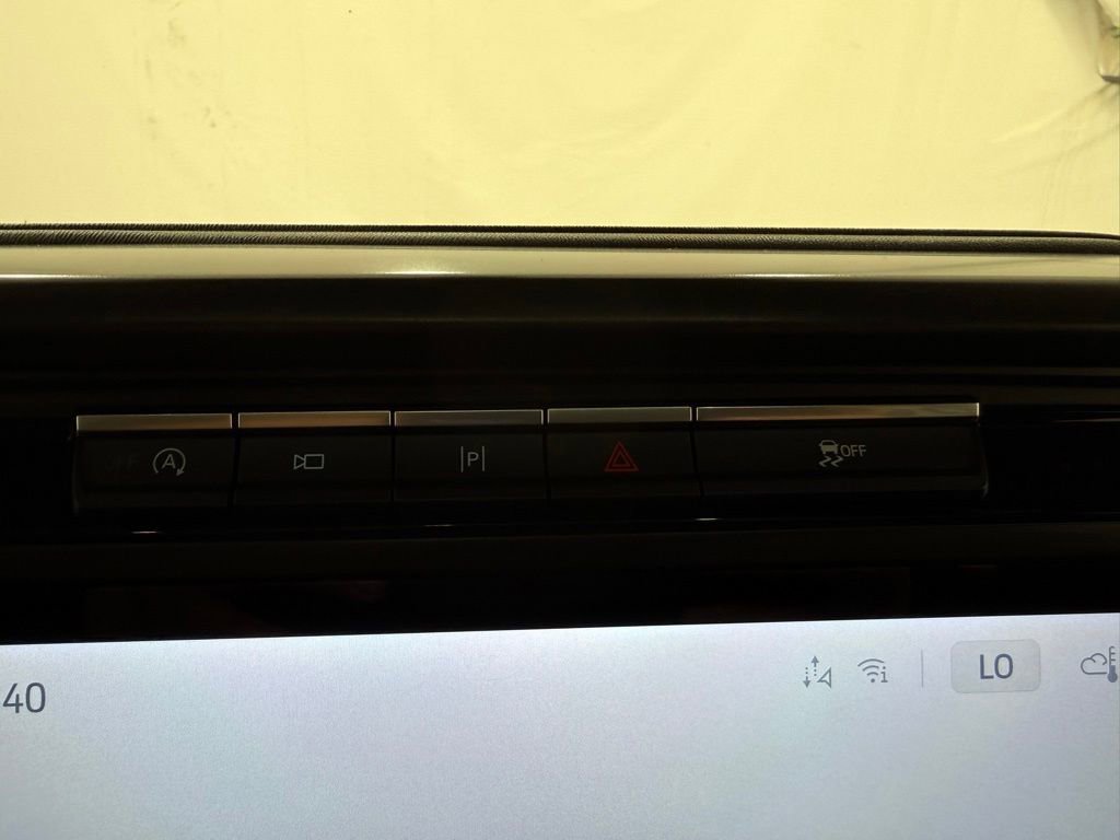 Used 2024 Ford F150 Lariat w/ Equipment Group 502A High AWD/4WD image 38