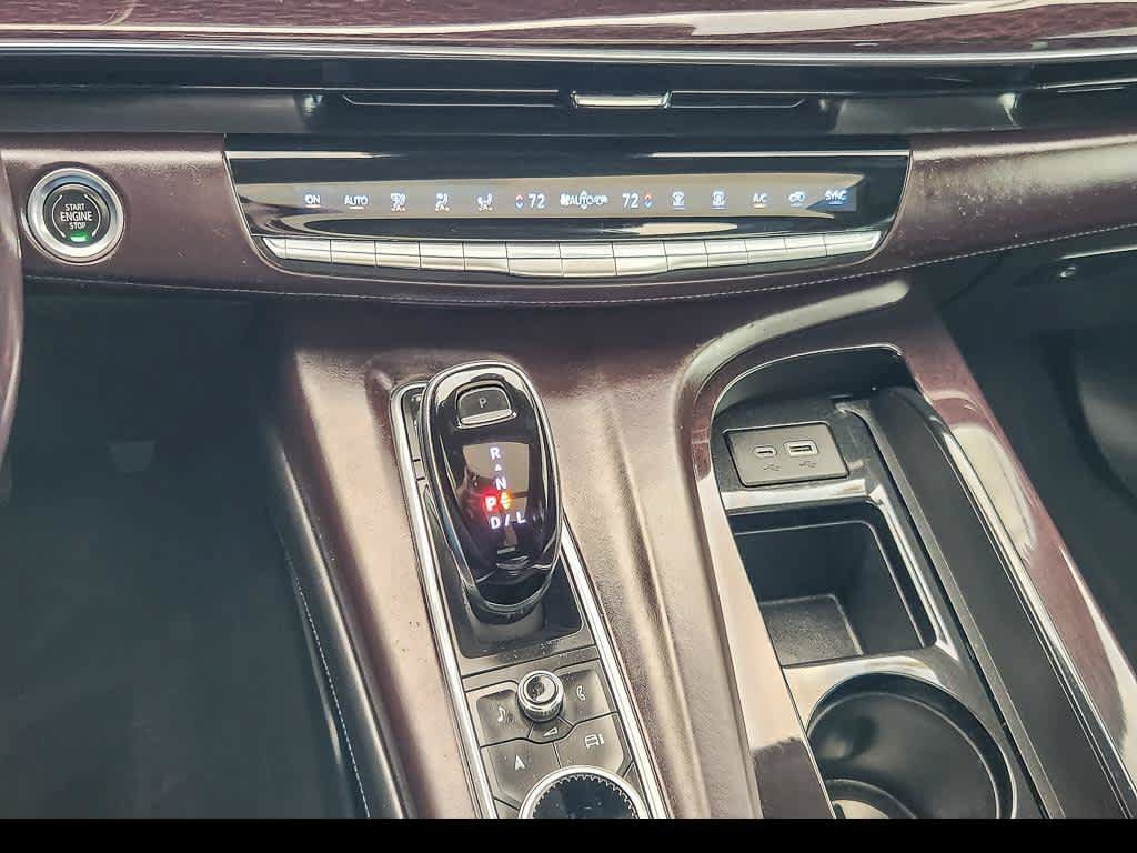 Used 2021 Cadillac Escalade Premium Luxury Platinum w/ LPO, Floor Liner Package AWD/4WD image 21