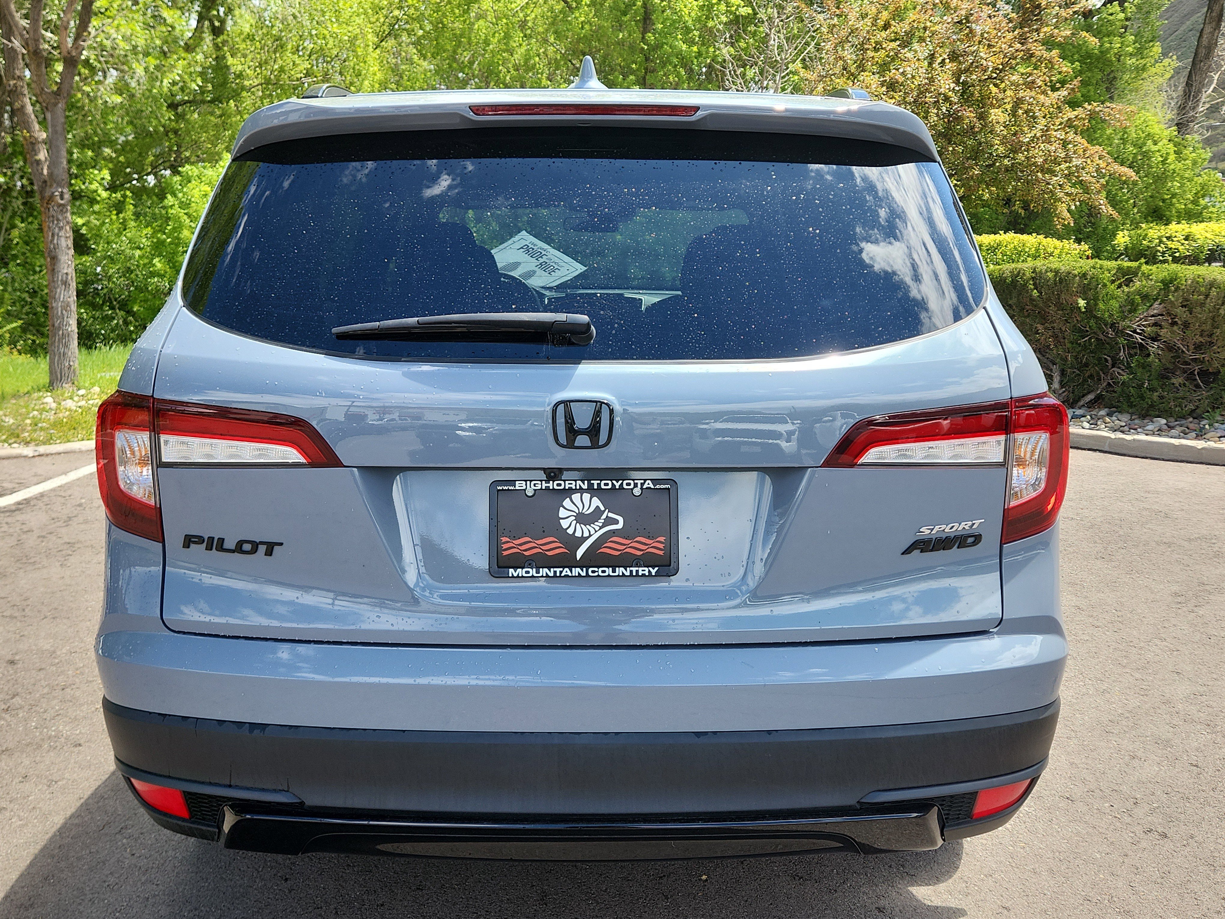 Used 2022 Honda Pilot Sport image 11