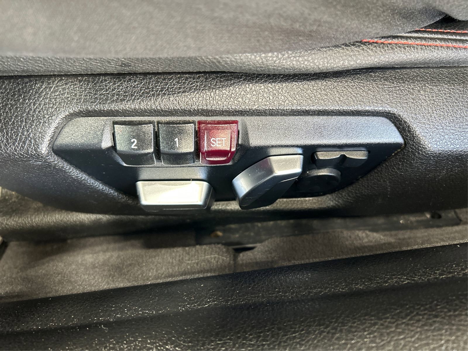 Used 2020 BMW 430i xDrive Coupe w/ Convenience Package image 17