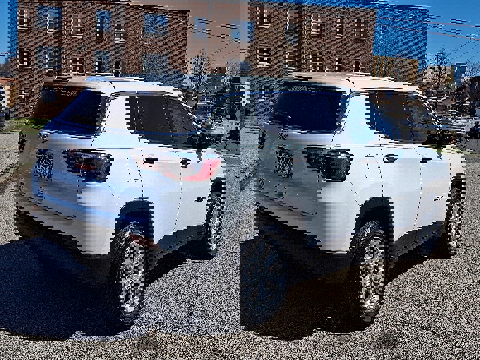 Used 2024 Jeep Compass Sport image 6