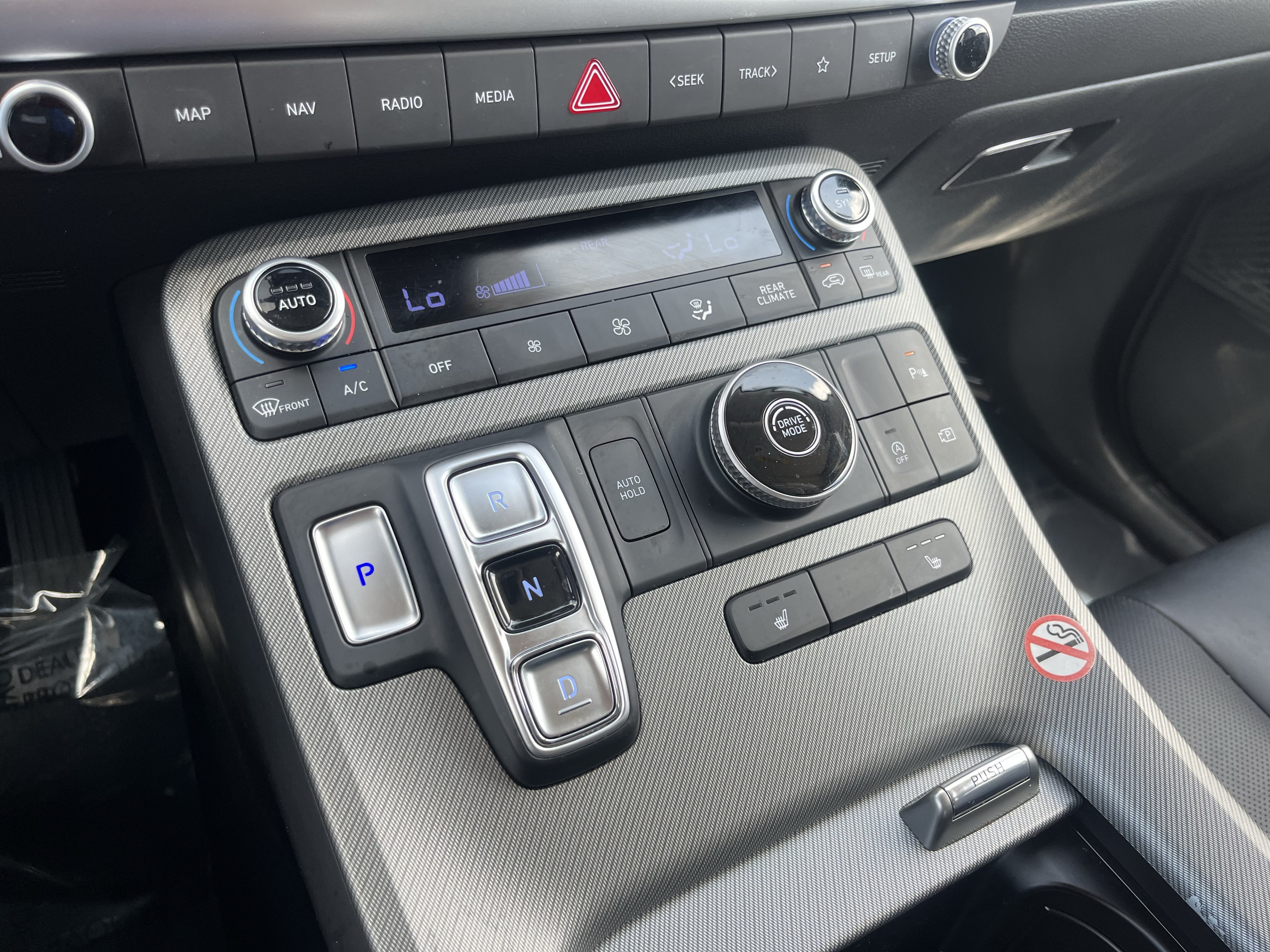 Used 2025 Hyundai Palisade SEL FWD image 28
