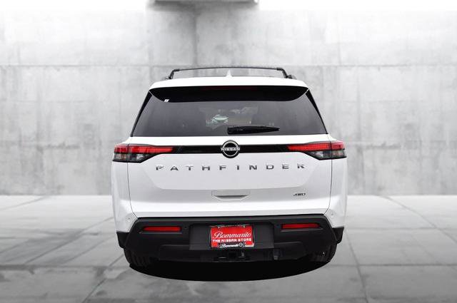 New 2025 Nissan Pathfinder SV image 6