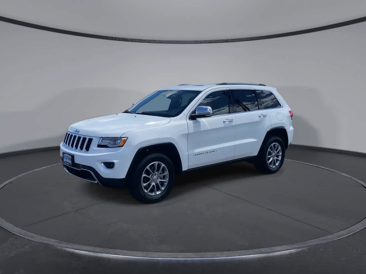 Used 2016 Jeep Grand Cherokee Limited w/ Luxury Group II AWD/4WD image 5
