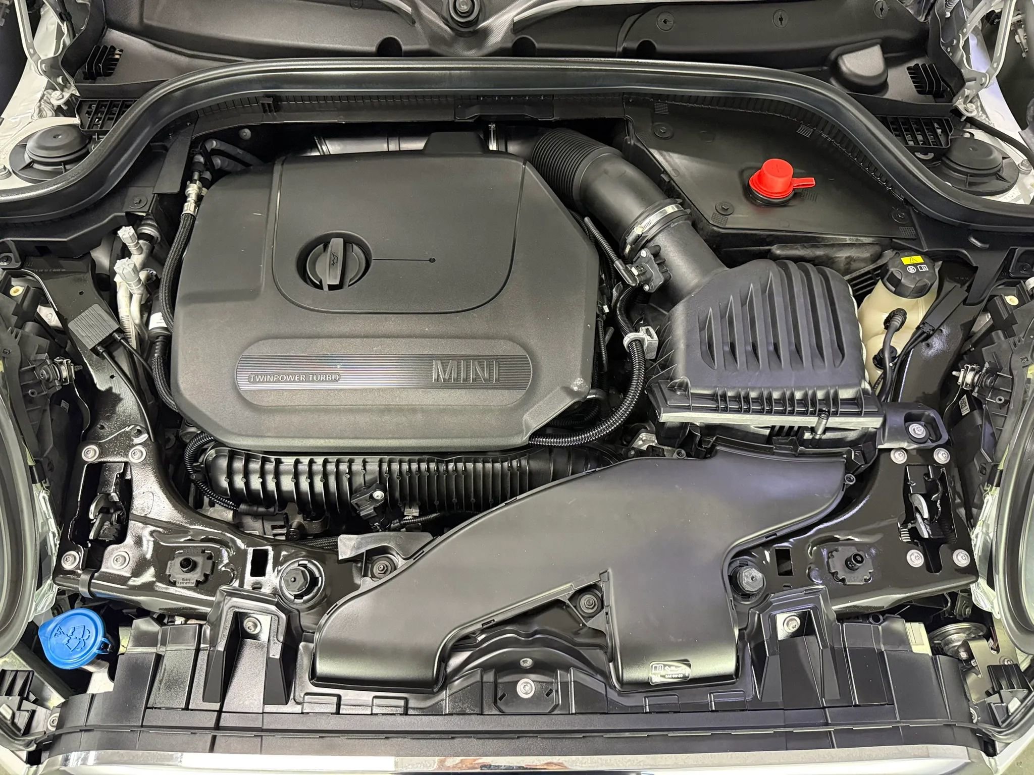 Used 2020 MINI Cooper S FWD image 35
