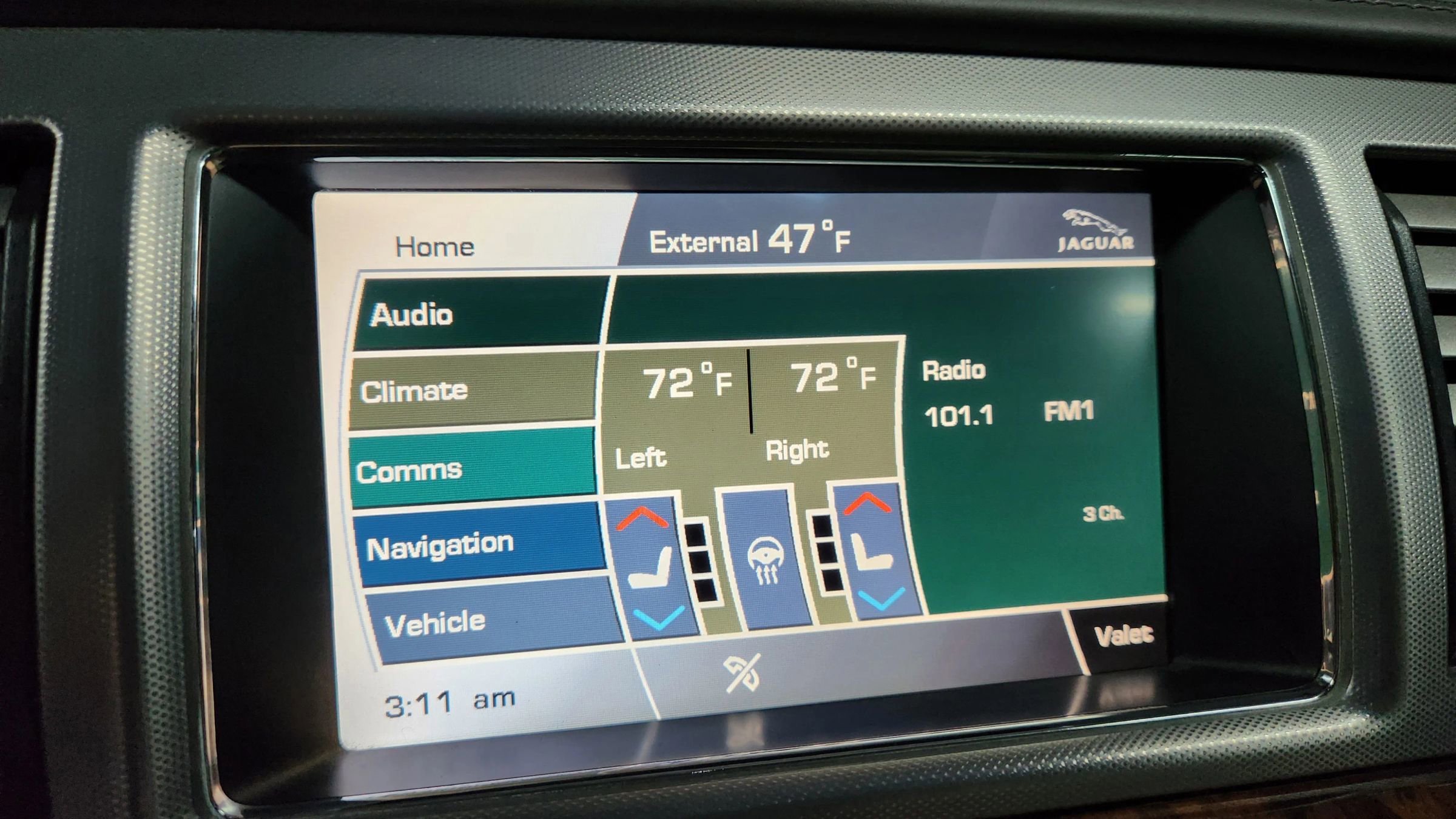 Used 2011 Jaguar XF Portfolio image 33