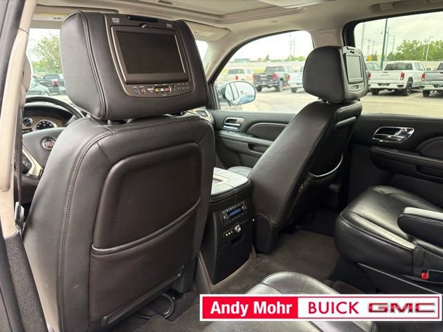 Used 2012 Cadillac Escalade Platinum AWD/4WD image 19