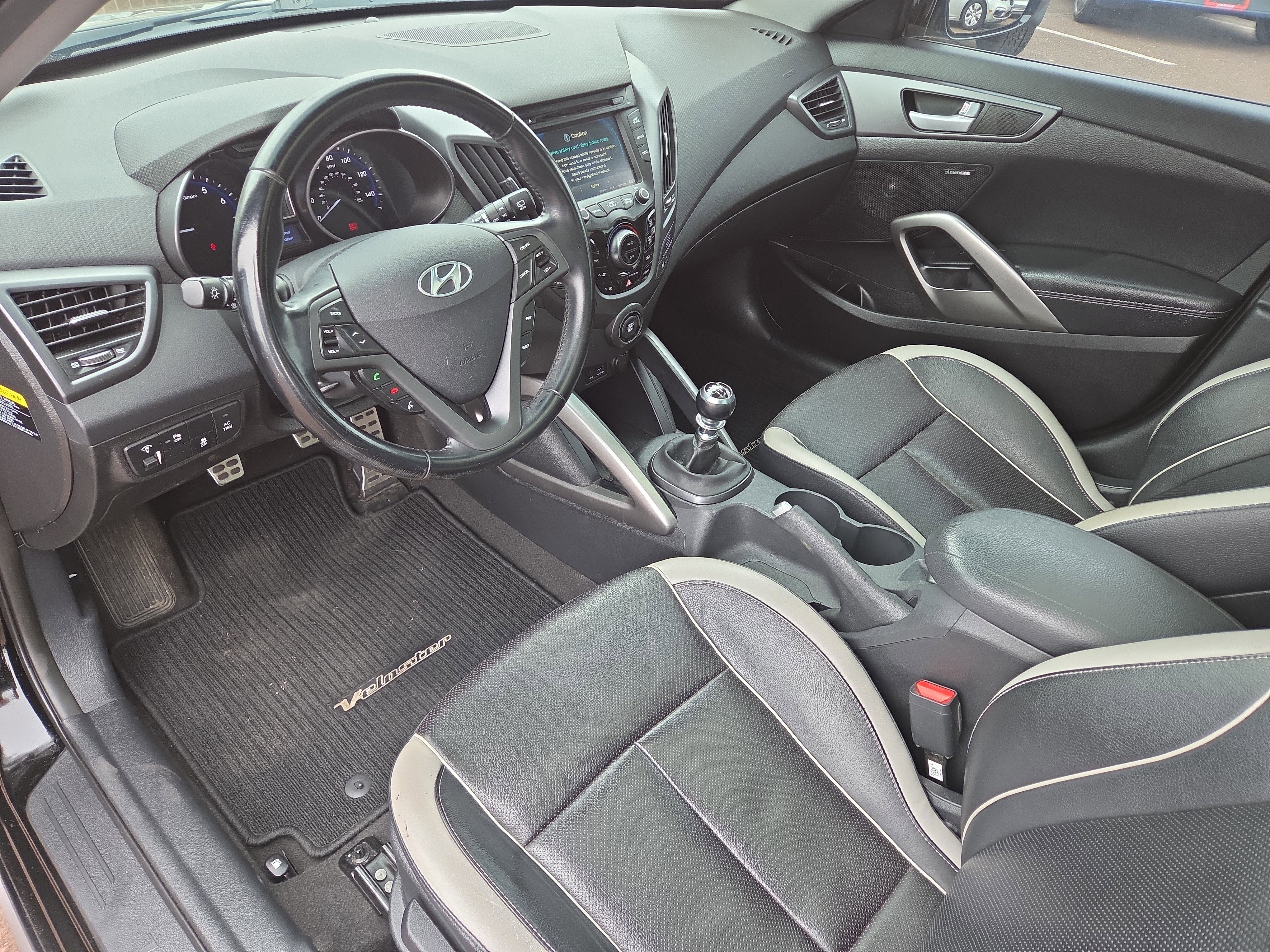 Used 2014 Hyundai Veloster Turbo w/ Turbo Technology Package 04 image 15