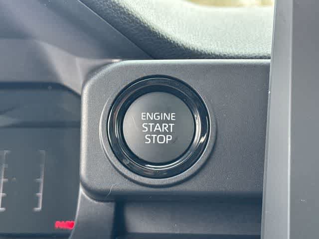 Used 2026 Toyota Tacoma SR5 RWD image 10