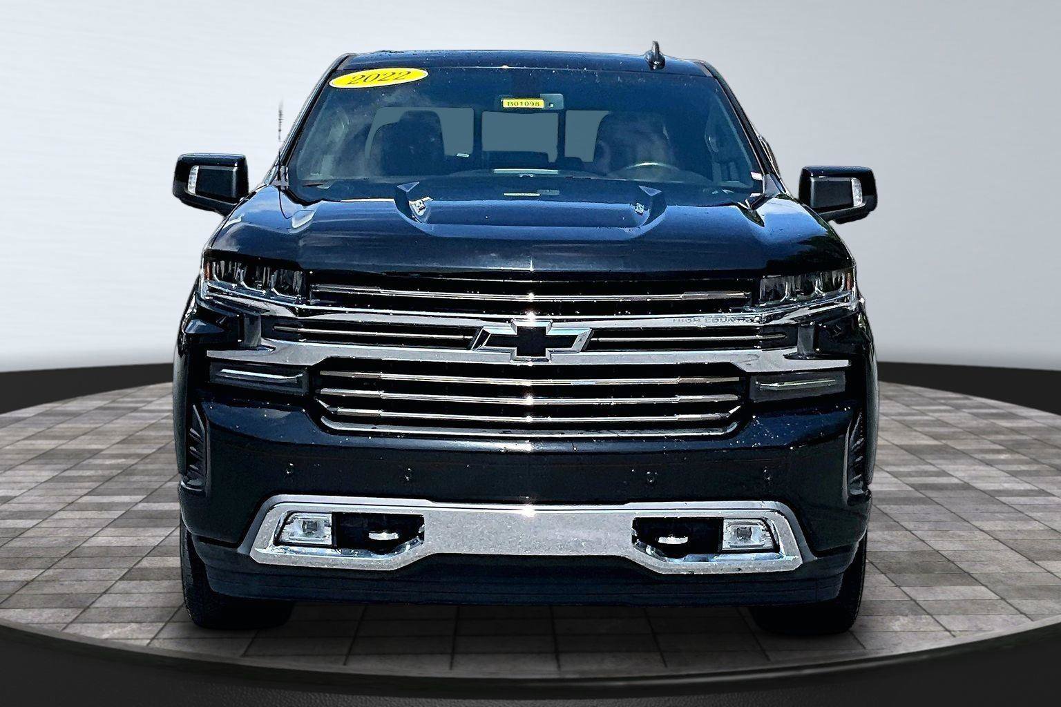 Used 2022 Chevrolet Silverado 1500 High Country AWD/4WD image 2