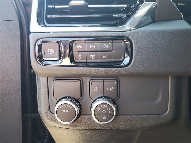 New 2026 GMC Yukon XL Elevation image 23