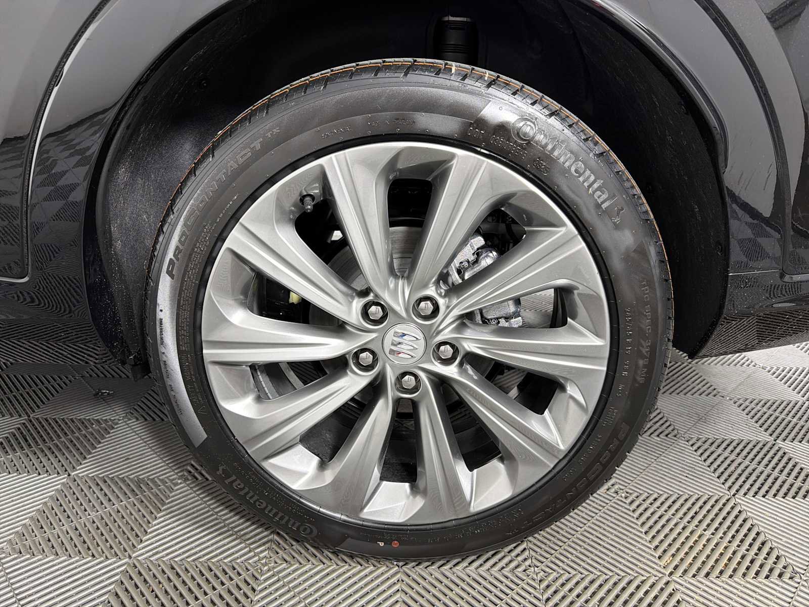 New 2026 Buick Envista Avenir image 18