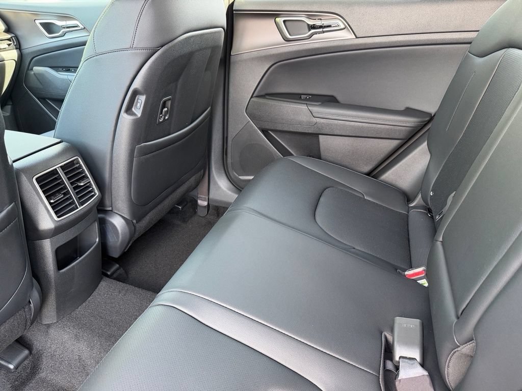 New 2027 Kia Sportage EX AWD/4WD image 13