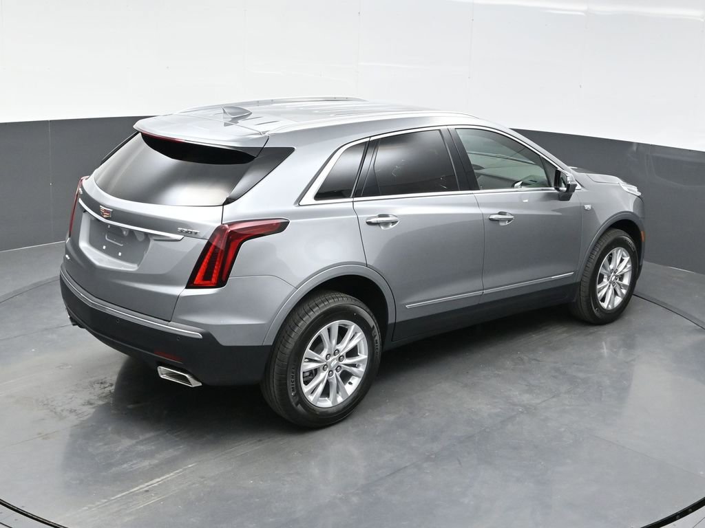 New 2026 Cadillac XT5 Luxury w/ LPO, Floor Liner Package AWD/4WD image 33
