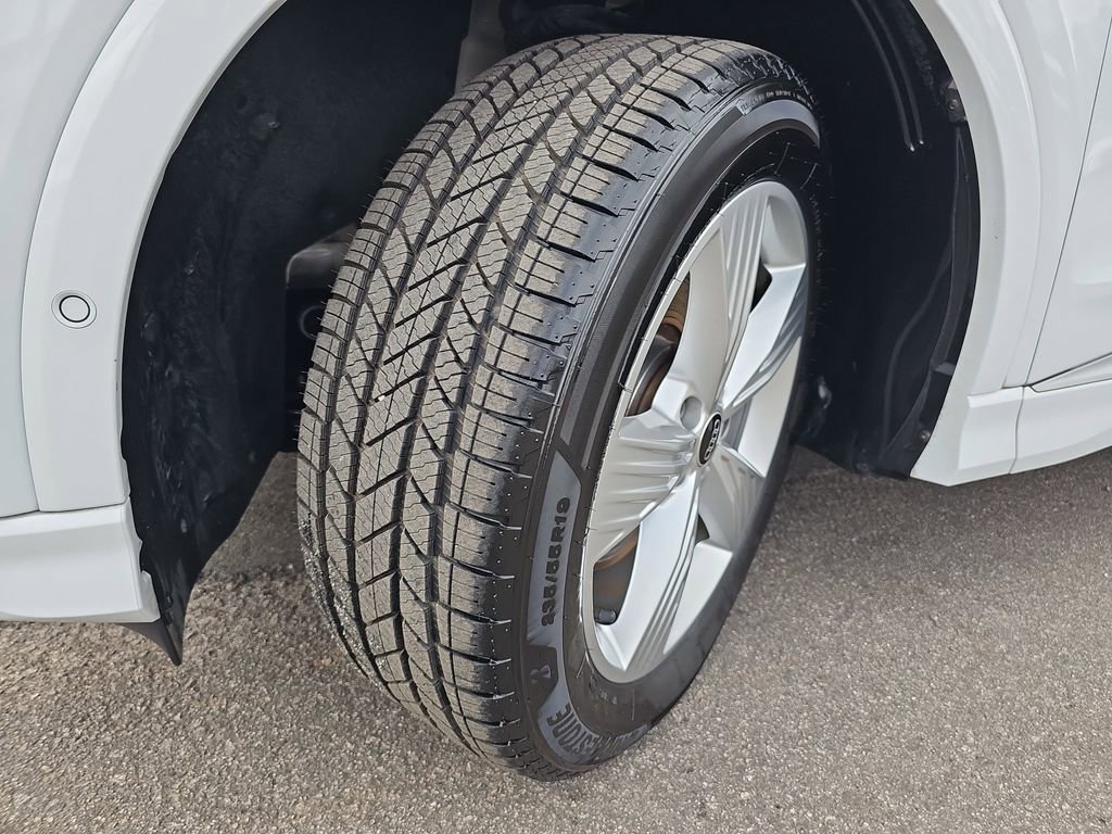 Used 2023 Audi Q4 e-tron Premium Plus w/ Premium Plus image 36