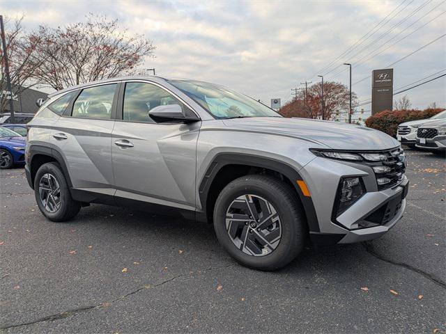 New 2026 Hyundai Tucson Blue SE w/ Tow & Go Package image 2