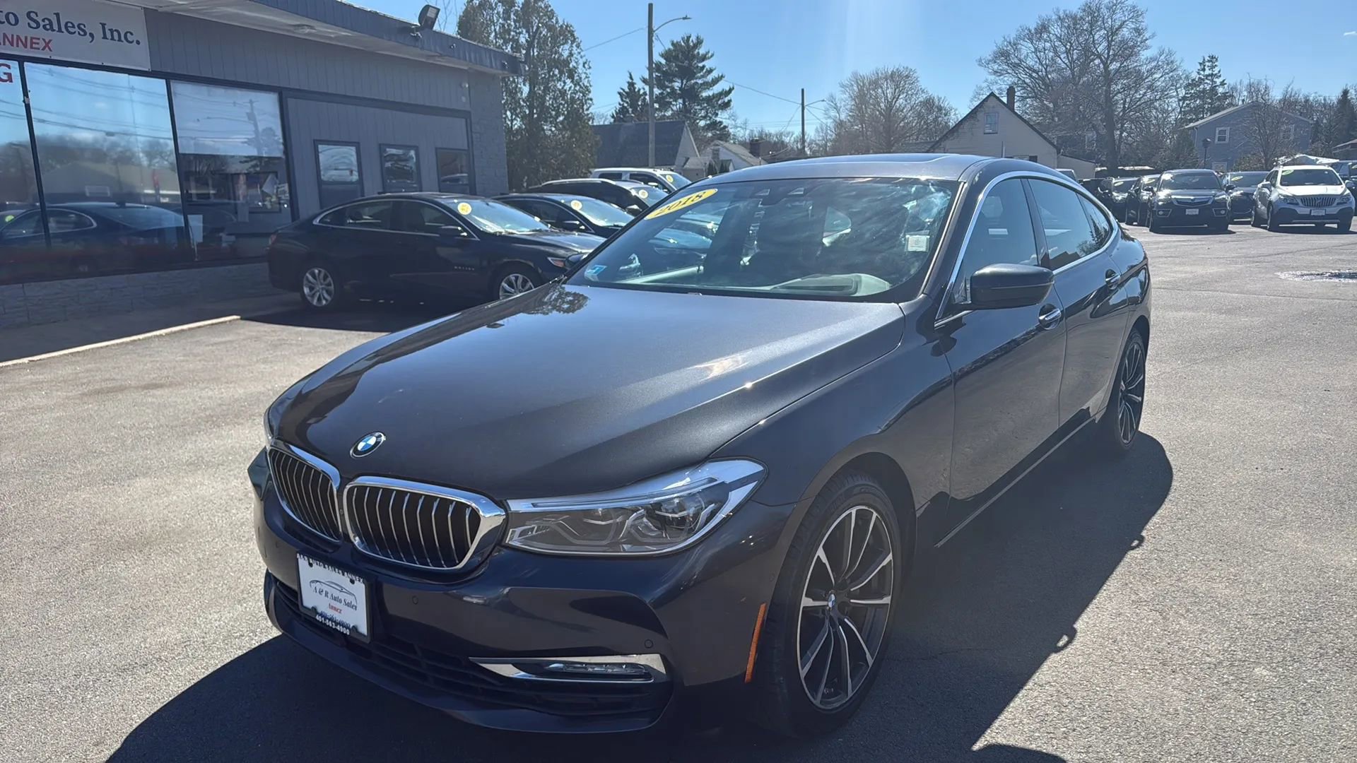 Used 2018 BMW 640i Gran Turismo xDrive 640i Gran Turismo xDrive Sedan w/ Luxury Seating Package image 3