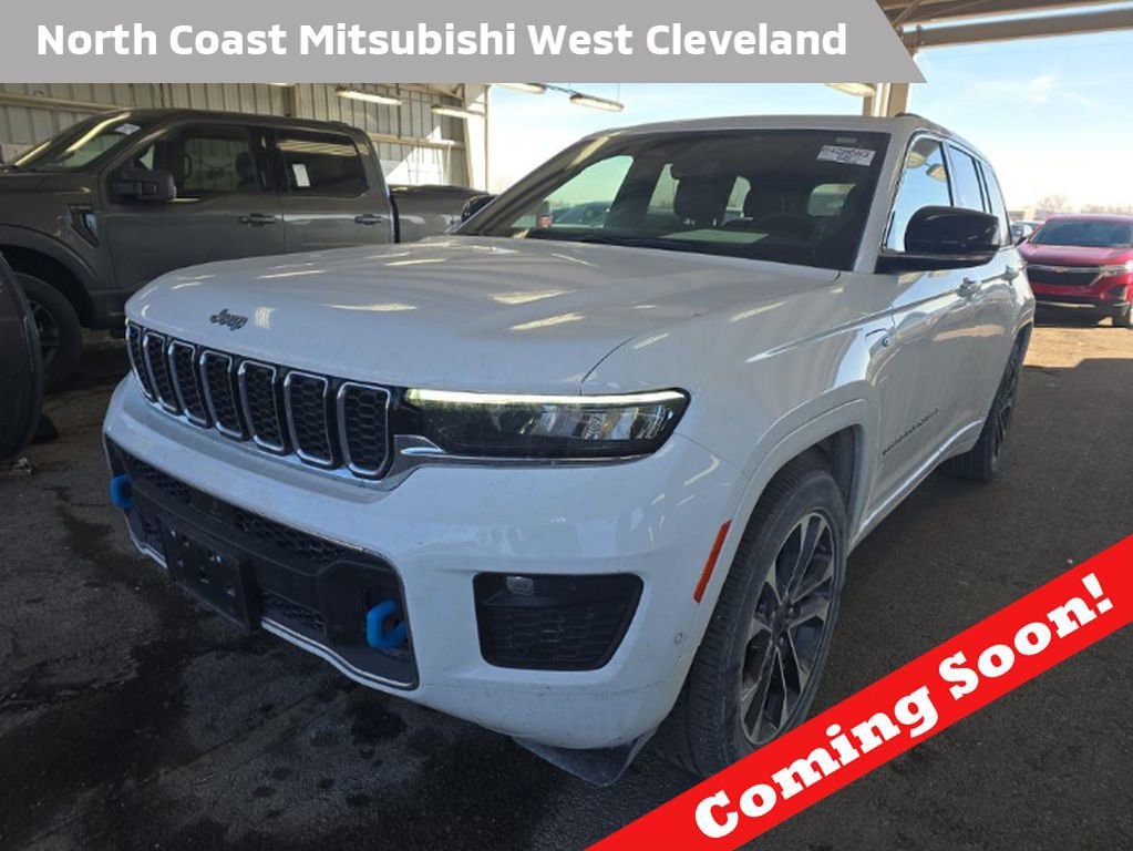 Used 2023 Jeep Grand Cherokee Overland AWD/4WD image 1