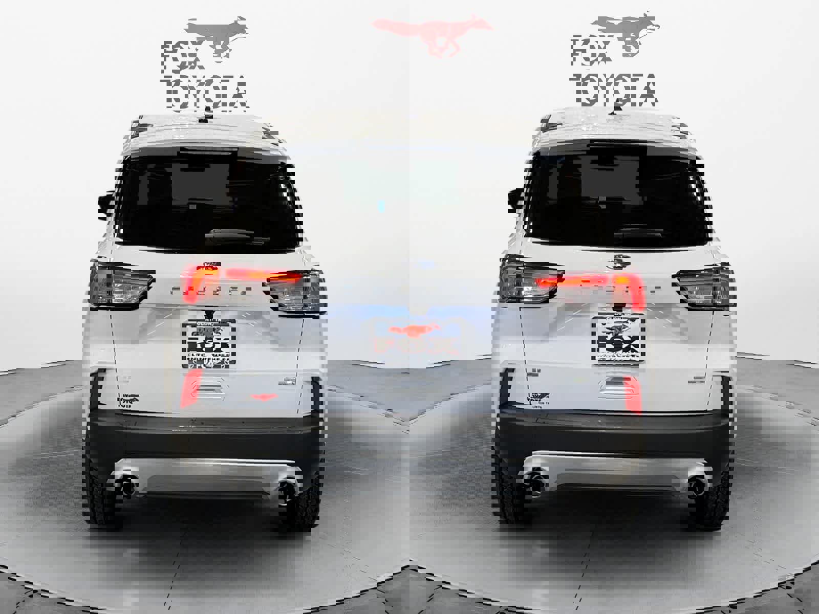 Used 2020 Ford Escape SE image 5