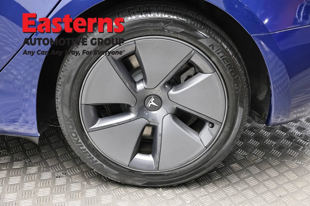 Used 2023 Tesla Model 3 Standard Range RWD image 8