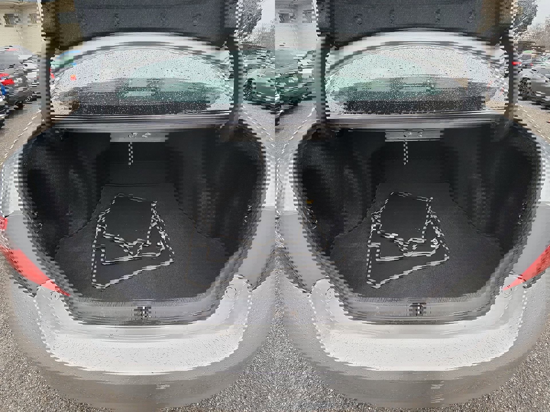 Used 2015 Toyota Camry XLE image 19