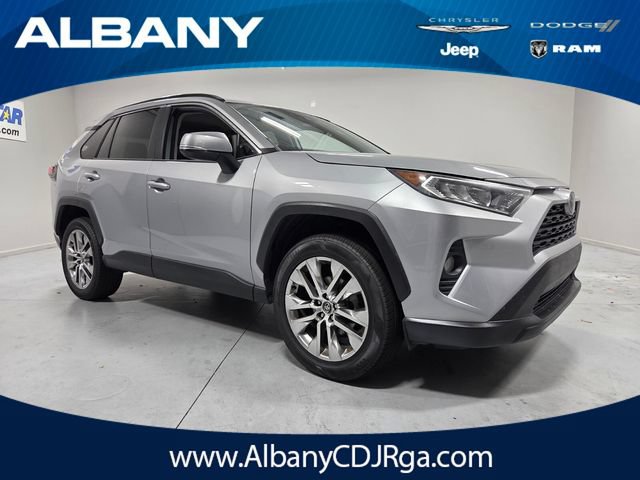 Used 2021 Toyota RAV4 XLE Premium FWD image 1