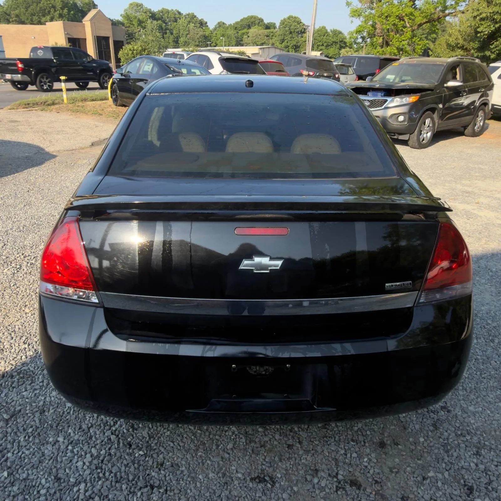 Used 2009 Chevrolet Impala LT w/ Luxury Edition Package FWD image 6