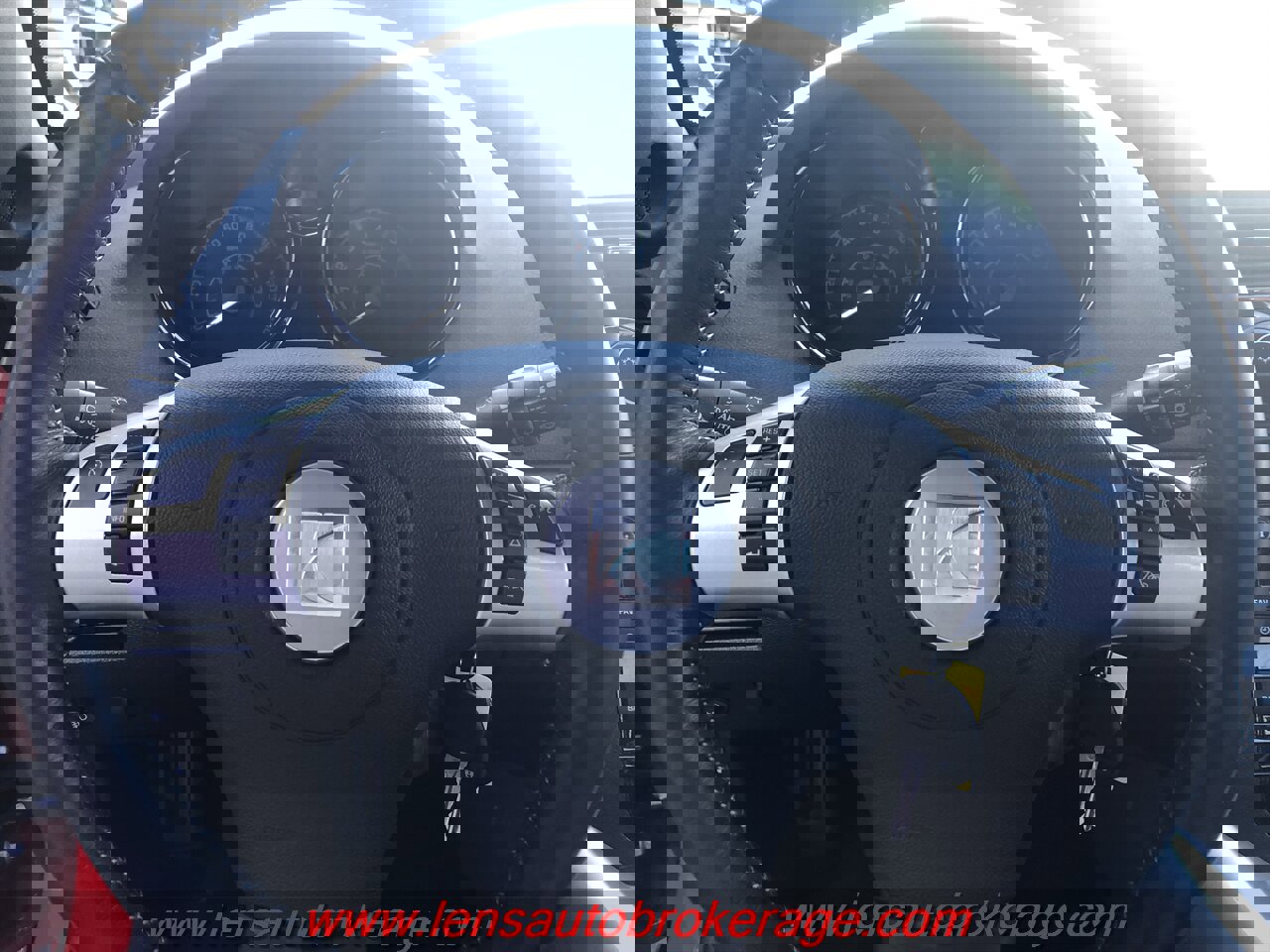 Used 2009 Saturn Sky w/ Premium Trim Package image 17