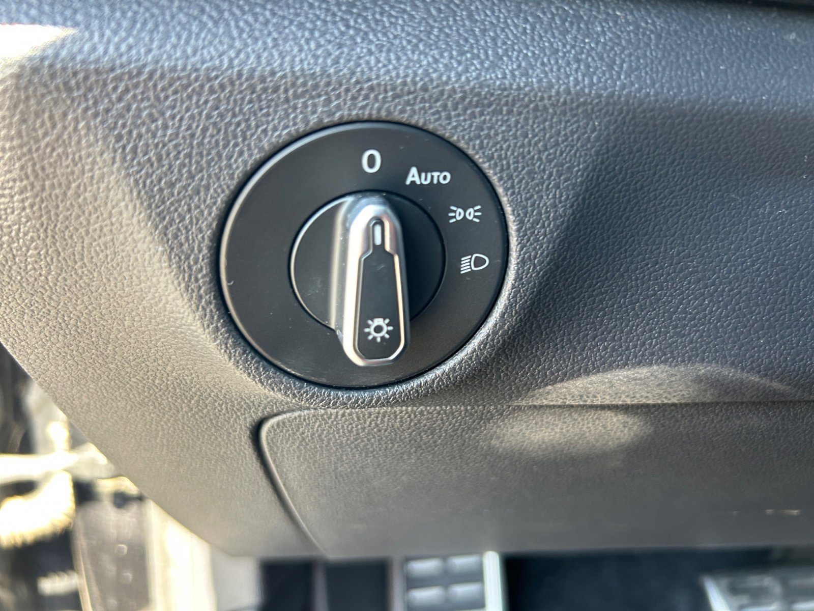 Certified 2023 Volkswagen Jetta Sport image 30