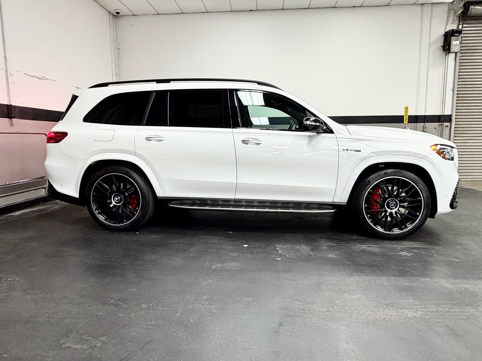 Used 2025 Mercedes-Benz GLS 63 AMG 4MATIC image 5