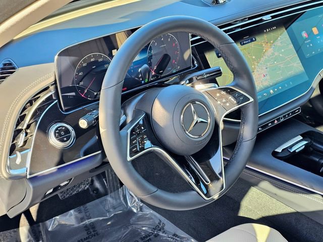 New 2026 Mercedes-Benz E 350 4MATIC Sedan image 15