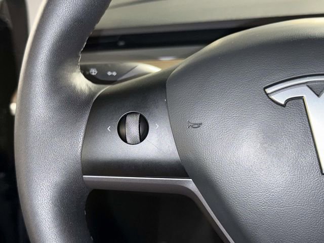 Used 2021 Tesla Model 3 Standard Range Plus RWD image 27