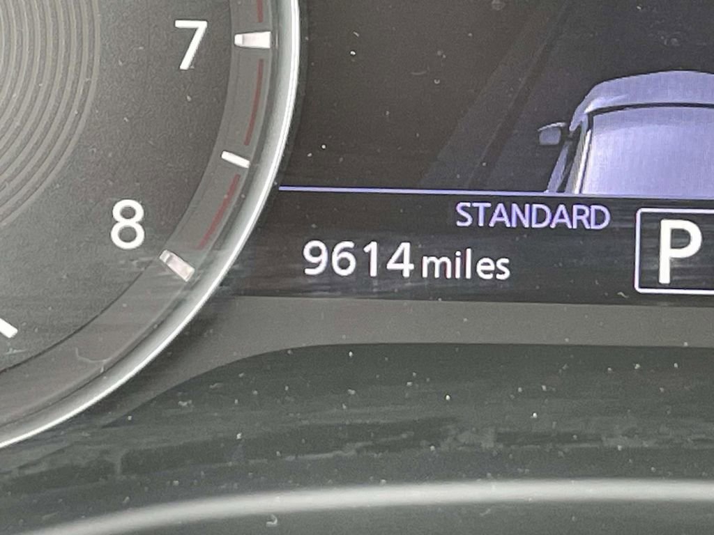 Used 2025 INFINITI QX50 Pure image 24