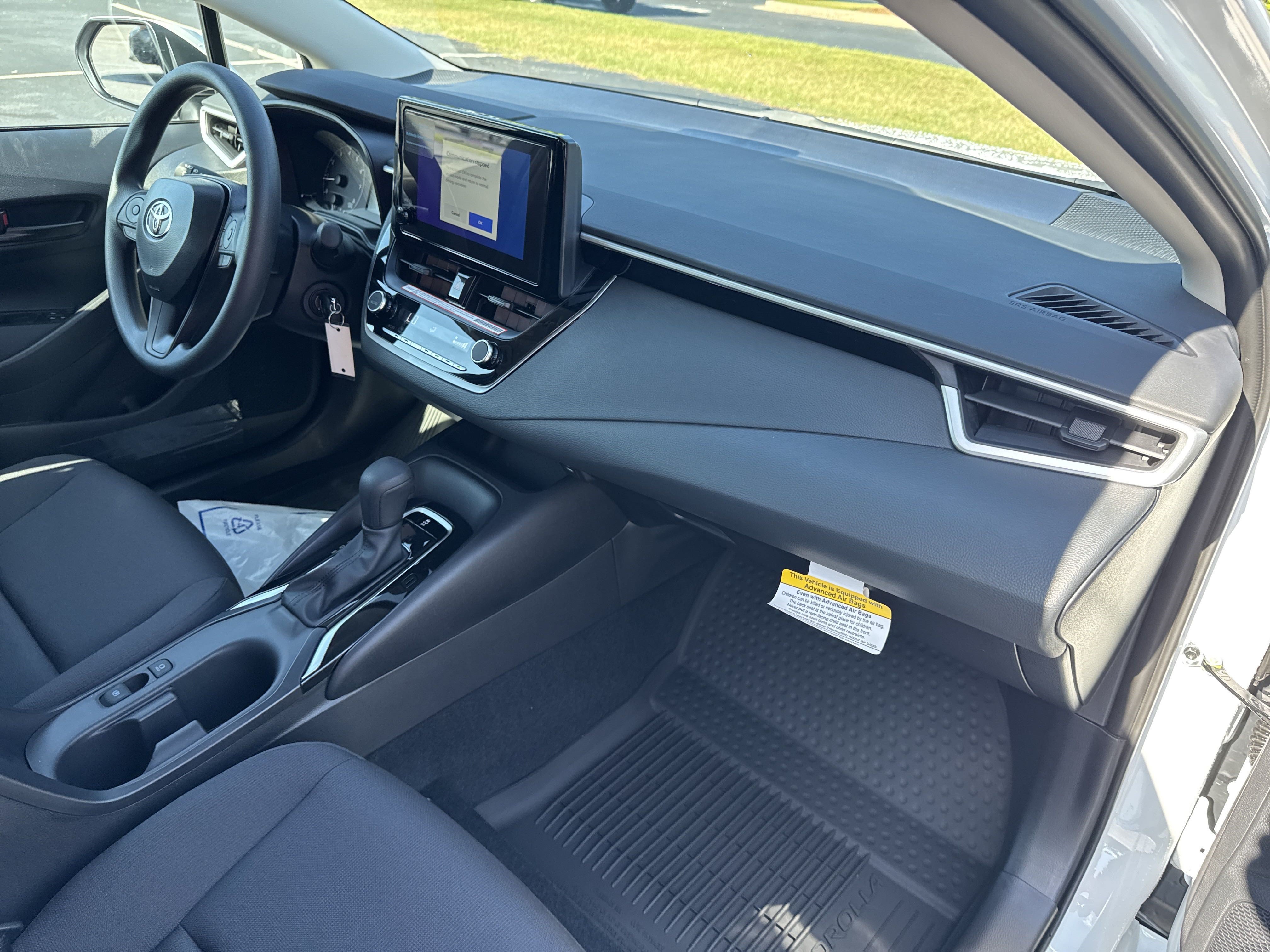 New 2025 Toyota Corolla LE FWD image 30