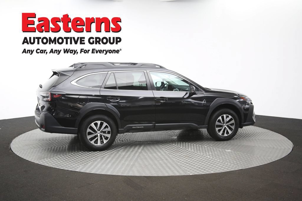 Used 2023 Subaru Outback Premium AWD/4WD image 41