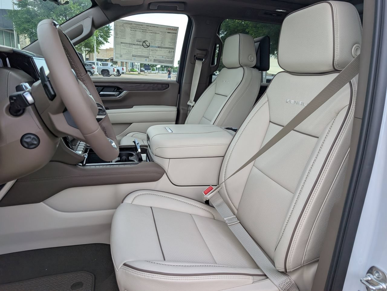 New 2026 GMC Yukon XL Denali w/ Denali Reserve Package AWD/4WD image 19