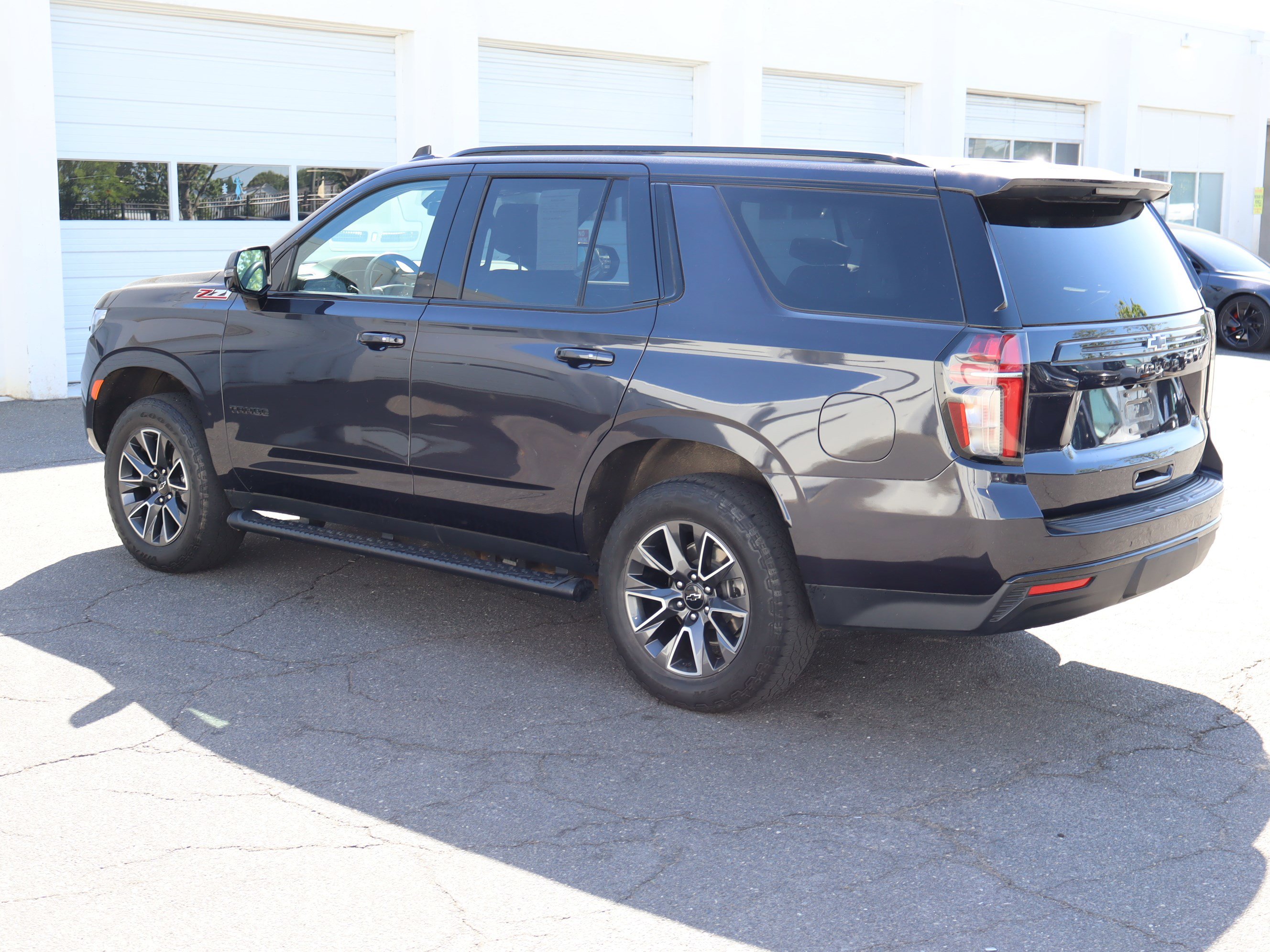 Used 2023 Chevrolet Tahoe Z71 w/ Luxury Package image 8